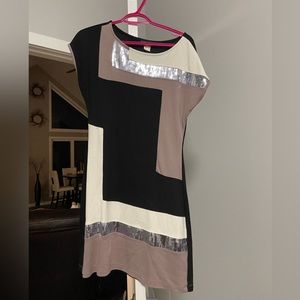 Women’s dress